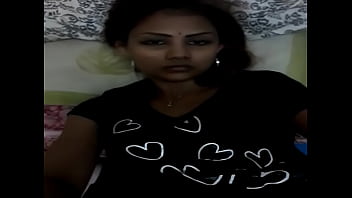 Tamil Beauty’s Fingers Exploring Her Wet, Tight Pussy