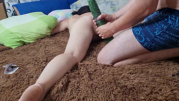 Juicy Cunt Stretched Wide By Greedy Fists