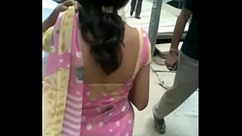 తెలుగు అమ్మాయి యొక్క రహస్యమైన ఆనందం