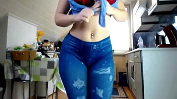 Sultry Webcam Queen Sexydea Teases And Tempts Live For You