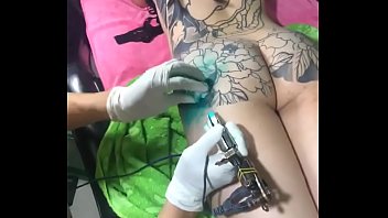 Inked From Head To Toe: A Vietnamese Temptress’s Tattooed Canvas