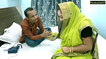 Desperate Indian Housewife Sells Her Body To Pay For Her Husband’s Medical Bills In This Raw Amateur Encounter