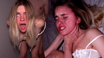 A Teen With A Massive Booty Gets Absolutely Wrecked By Miradavid
