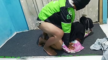 Pesan Gojek Buat Main Seks Liar Di Rumah