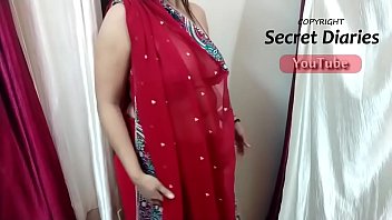 Curvaceous Desi Aunty With Plump Curves