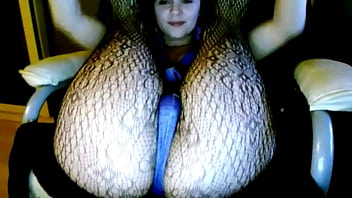 Hot Cam Girl Getting Herself Off Live For You