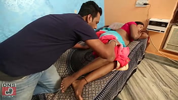 गरम देशी देहाती नौकरानी और उसके मालिक की रात भर की मच्छमार मस्ती