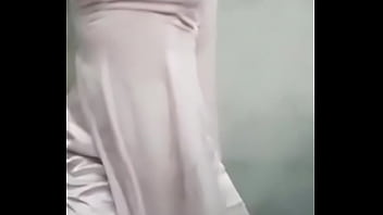 Hot Guy Meets Stunning Girl In A Sexy Vietnamese Áo Dài