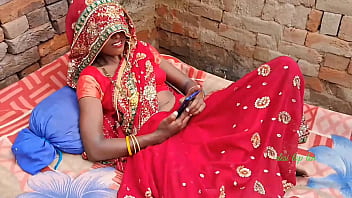 Aaj Pehli Baar Apni Desi Biwi Ko Khatiya Pe Chod Kar Ragad Diya