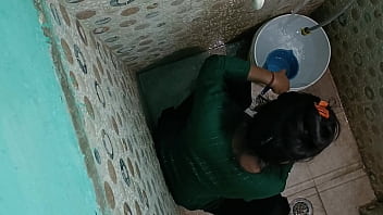 Sultry Tabassum’s Steamy Bathroom Seduction