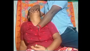Forbidden Classroom Passion: Teacher’s Lustful Mouth Devours Student’s Eager Lips