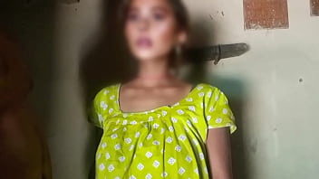 Seductive Assam Bhabhi’s Wild Village Tryst