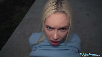 Sweaty Jogger Gets Paid To Pound Her Pussy On The Path