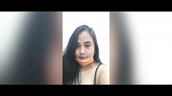 Sizzling Indonesian Webcam Temptress