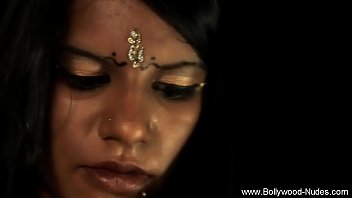 Sizzling Desi Milf Strips Down For A Wild Dance