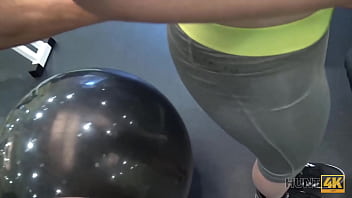 Naughty Gym Bunny Ditches Workout For Steamy Session With Wealthy Hunter