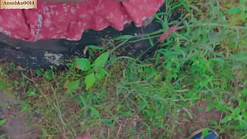 Desi Bhabhi’s Tight Pussy Pounded Hard