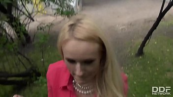 Sloppy Throat Queen: Voluptuous Vixen Craves Cum-drenched Cock Worship