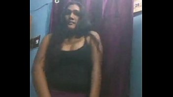 Tamil Temptress: Seductive Moves Unleashed