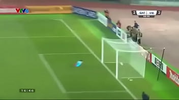 Vietnamese Maestro Of The Pitch