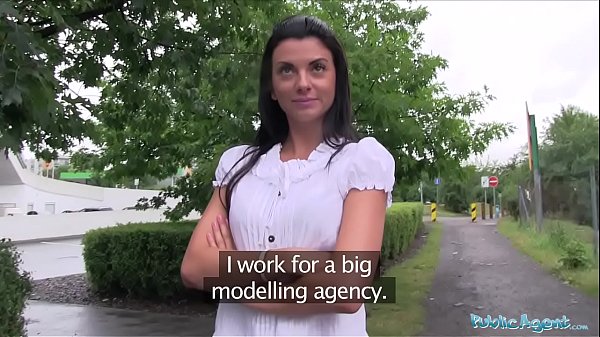 Sultry Agent In Shorts Gets Ravaged In Car After Intimate Pov Encounter