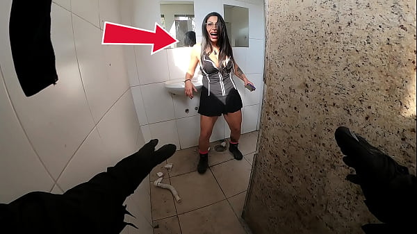 Entre Gritos E Gemidos: A Noite Em Que A Polícia Invadiu Nossa Festa Proibida De Halloween