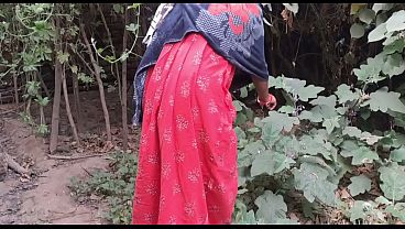 Sultry Village Aunty With Curves That Drive Men Wild