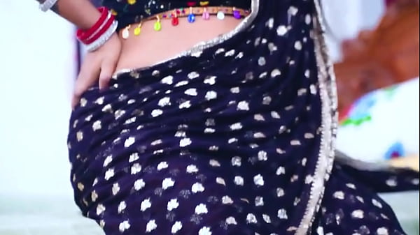 Sizzling Desi Bhabhi’s Juicy Melons Jiggled As She Got Ravished Mid-cooking