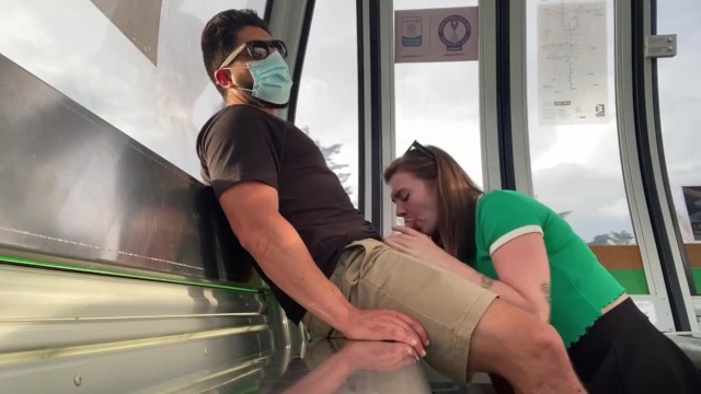 Desnúdate En El Teleférico: Sexo Salvaje A La Vista De Todos