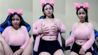 Syafirah’s Juicy Mango Curves Overflow In Tight, Hot Pink