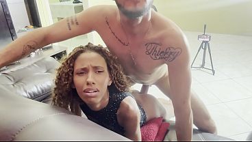 Desvirginando O Cuzinho Da Vizinha E Fazendo Ela Gemer De Tesão