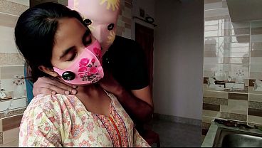 Sizzling Desi Bhabhi’s Secret Kitchen Tryst With Devar