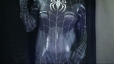 Indo Cosplayer In Spider Suit Gets Messy Action
