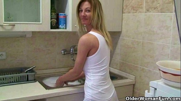 Intimate Self-pleasure Recordings From A Homemaker