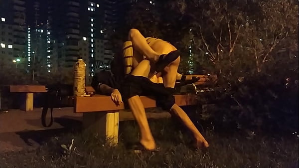 Al Fresco Throat Worship