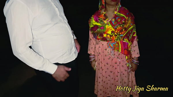 Desi Kulhad Pizza Lovers’ Steamy Outdoor Night Affair With Neighbor’s Wife