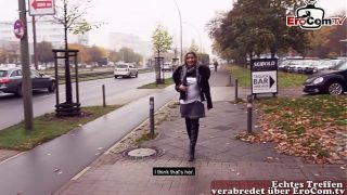 Heißes Deutsches Türken-mädchen Wird Auf Offener Straße Für öffentlichen Sex Abgeschleppt
