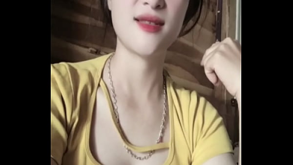 Sultry Melodies Of Vietnamese Vixens