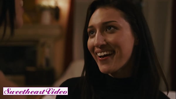 Sizzling Seduction: Bella Rolland & Diana Grace’s Erotic Gog Encounter
