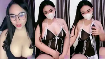 Pelayan Cantik Dengan Payudara Besar Yang Menggoda
