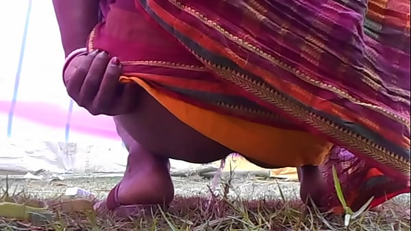Desi Hairy Slit Dripping Wet And Letting It All Out