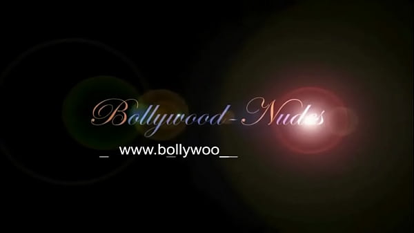 Indian Woman Loves Showing Off Her Naked Body As She Dances With Raw, Sensual Grace