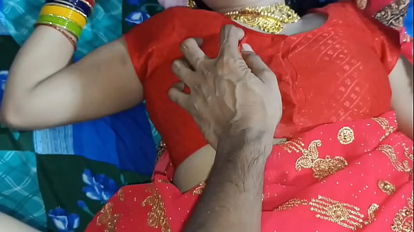 Father-in-law Seduces Daughter-in-law In Husband’s Absence With Explicit Hindi Dialogue