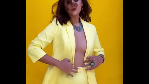 Payal Rajput’s Nipple Slips Out, Teasing Through Her Top