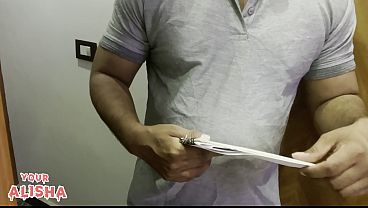 Postman Ne Alisha Bhabhi Ko Dekh Liya, Apni Ungli Uski Choot Mein Ghusa Ke Maza Le Rahi Thi…