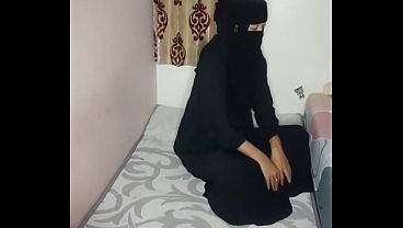 Gadis Bercadar Mesum Main Belakang Dengan Sopir Pribadi.