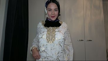 Pov – Fucking My Sweet, Forbidden Muslim Stepsister With Her Hijab Still On