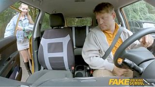 She Trades Her Cash For Wet Pussy To Cover Extra Driving Lessons At The Fake Driving School