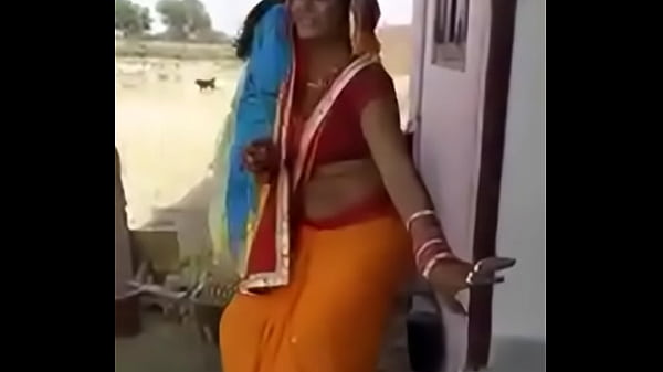 Local Bhabhi’s Naughty Moves That’ll Make You Sweat