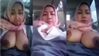 Hijab Prank Ojol, Ngegas Di Dalam Mobil Sampai Basah